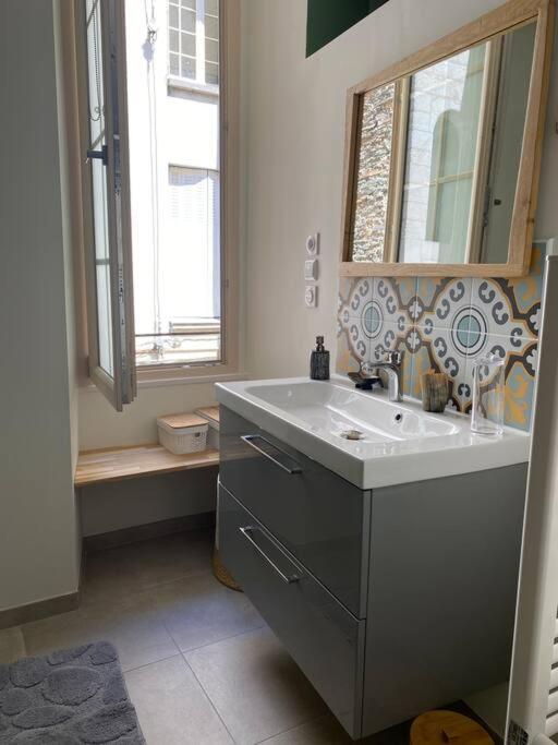 Appartement Cosy Hyper Centre, Tres Tranquille Angers Exterior photo