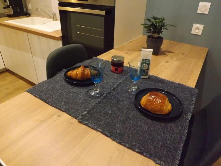 Appartement Cosy Hyper Centre, Tres Tranquille Angers Exterior photo